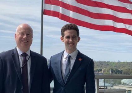 الإعلام العبري يكشف عن خليفة غرينبلات