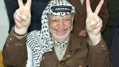 كاتب إسرائيلي يكشف عرفات كان ينوي تدمير إسرائيل بعد أوسلو