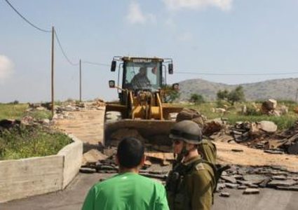 الاحتلال يقتحم منطقة الرأس الأحمر بالأغوار