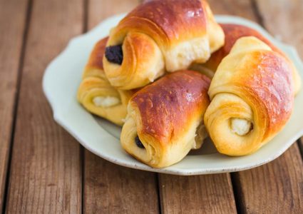 عسر الهضم والانتفاخ عند الإفطار كيف تتفاداهما؟