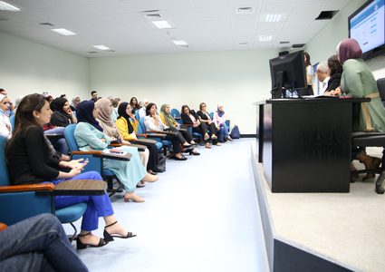 مختصون يبحثون آليات حماية المرأة الفلسطينية