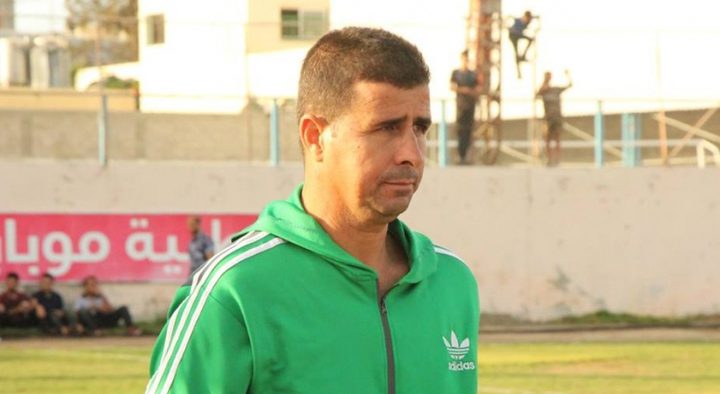 نادي شباب رفح يرفض استقالة نادر النمس