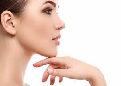 أخطاء صادمة ترتكبينها أثناء تطبيق المكياج!