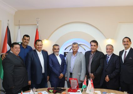 جامعة القدس المفتوحة تضع اللمسات الأولى لفرعها في اسطنبول