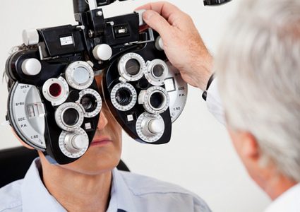 كيف تحافظ على صحة عينيك بعد سن الستين ؟