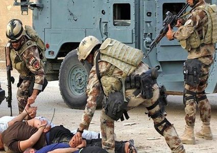 السلطات العراقية تعثر على 570 حزاما ناسفا في صحراء الأنبار