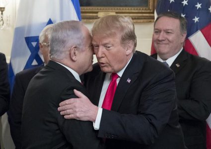 كشف أجهزة تجسس نصبتها "اسرائيل" في البيت الأبيض