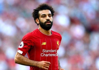 ريال مدريد يسعى لضم صلاح بعرض خيالي