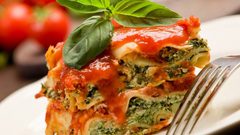 طريقة عمل لازانيا السبانخ