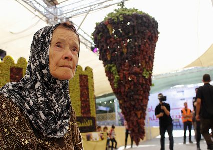 الخليل: افتتاح مهرجان أيام العنب الخليلي بالبلدة القديمة