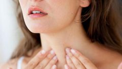 أعراض الإصابة بخلل الغدة الدرقية