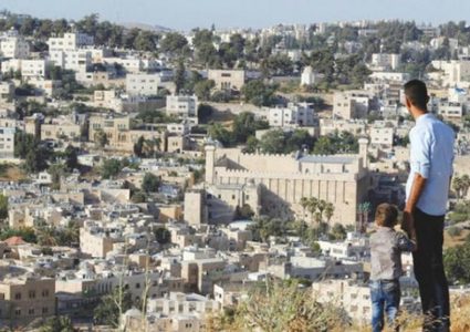 الشرباتي:يجب تعزيز صمود المواطنين بالخليل للتصدي لمخططات الاحتلال