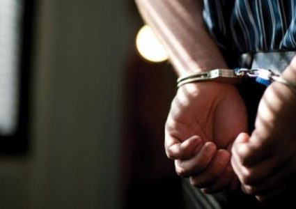 القبض على مشتبه به بالنصب والاحتيال بضواحي القدس