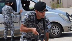 الضابطة الجمركية تغلق محطتي محروقات عشوائيتين في محافظة رام الله