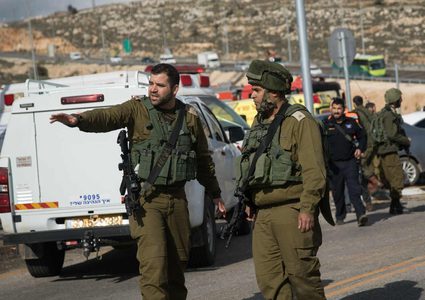 الاحتلال يداهم خيمة الاعتصام في بادية السواحرة