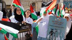 سجون الاحتلال تغلي و الأسرى يهددون بخطوات تصعيدية