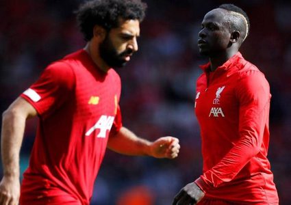 هل يوجد أزمة في ليفربول بين ماني وصلاح؟