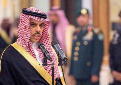 السعودية: كل الخيارات مطروحة للرد على إيران
