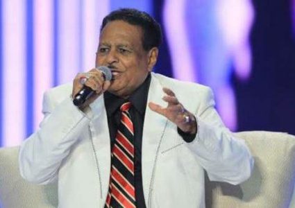 الآلاف يشاركون في تشييع الفنان صلاح بن البادية