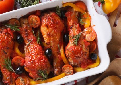 دجاج مشوي بالطماطم