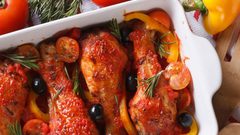 دجاج مشوي بالطماطم