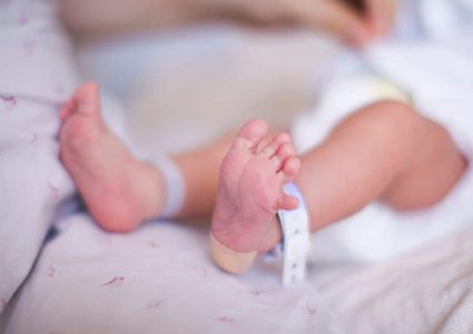 الصحة: أقسام الولادة بالمستشفيات الحكومية استقبلت 3492 مولوداً