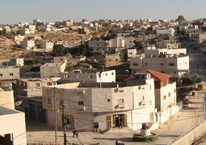 "تربية الخليل" تستنكر حملة التحريض على مدرسة غوين