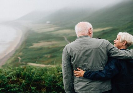 الزواج السعيد يمنع الخرف