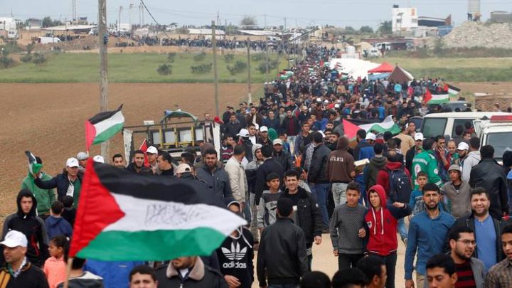 المواطنون في غزة يستعدون للمشاركة بجمعة "مخيمات لبنان"