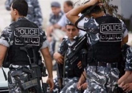 لبنان.. القبض على شاب أثناء محاولته بيع طفله !