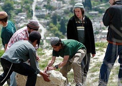 تقرير: حيلة جديدة تسمح للمستوطنين بتملك اراض في الضفة