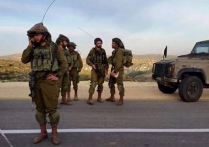 الاحتلال يمنع مزارع من كفر ثلث استصلاح أرضه