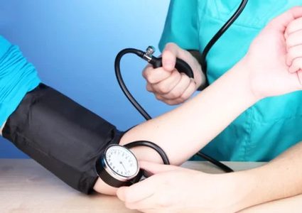 هيئة الأدوية الأمريكية تطالب بفحص الآلاف من أدوية الضغط