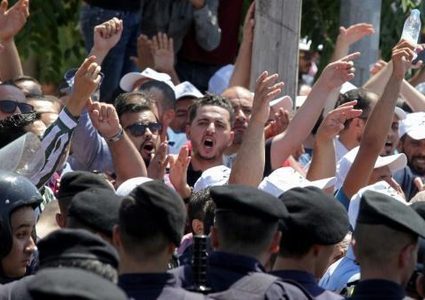 الأردن: الإضراب يشل المدارس للأسبوع الثالث