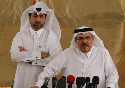 نائب العمادي يصل غزة برفقة طاقم فني