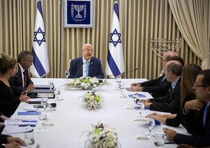 أزمة تسمية نائب لتشكيل حكومة مستمرة