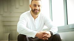 المخرج محمد سامي يورط أحمد السقا
