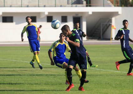 الدوري الممتاز على ملعب اليرموك في غزة