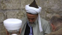 شيخ الطريقة النقشبندية على مستوى العالم لأول مرة في فلسطين