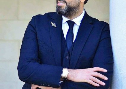 باسم ياخور يهاجم زهير عبدالكريم