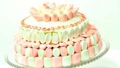 كيكة المارشميلو والأناناس الباردة