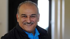 الفنان جمال سليمان يجري عملية تجميل
