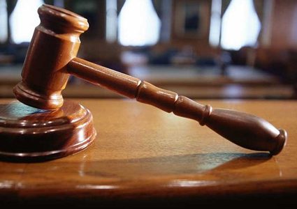 هذه عقوبة معذب طفلته في السعودية