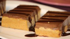 حلو السميد بالقشطة والشوكولاتة