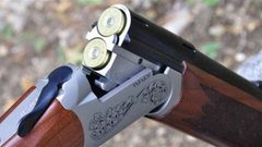 شاب يقتل والده بعد ظنه أنه حيوان بري