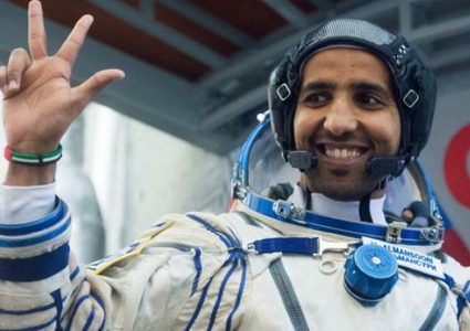 أول رائد عربي يزور محطة الفضاء الدولية