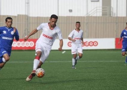 "البحرية" يلحق الهزيمة الأولى بـ "النشامى" ويقتحم مربع الكبار