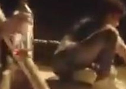 فيديو يتسبب في القبض على مجموعة من المراهقين