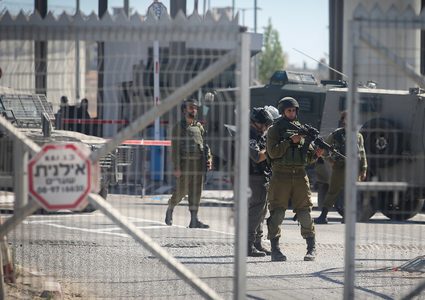 الاحتلال يفرض إغلاقاً شاملاً على الضفة وغزة