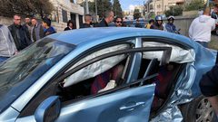 اصابة 10 مواطنين بحادث سير شرق القدس